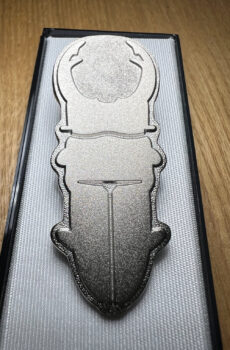 ネクタイピン（オオクワガタ）